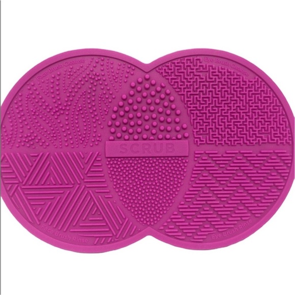 Beauty Concepts Cosmetic Brush Cleaning Mat NWT - Picture 2 of 3